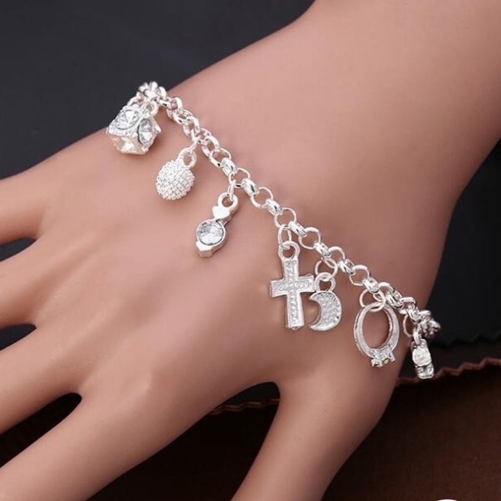 LAST ONE‼️ 925 Sterling Silver Charm Bracelet - Picture 5 of 9